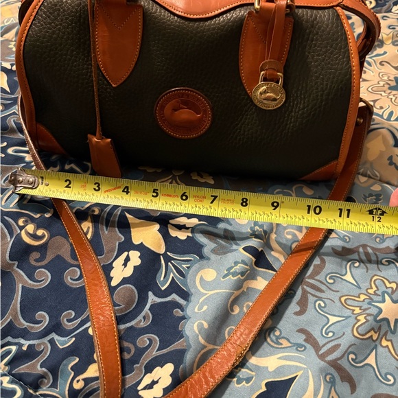 Dooney and Bourke vintage Gladstone - Picture 13 of 16
